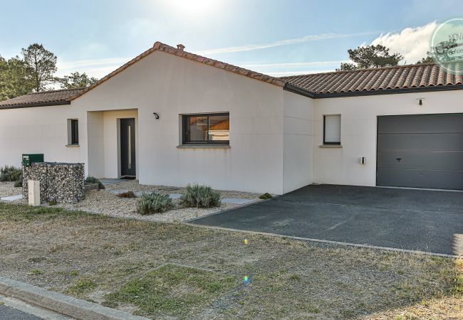 Villa in Saint-Jean-de-Monts - Villa la Fleur des Dunes Villa in Saint-Jean-de-Monts - Villa la Fleur des Dunes