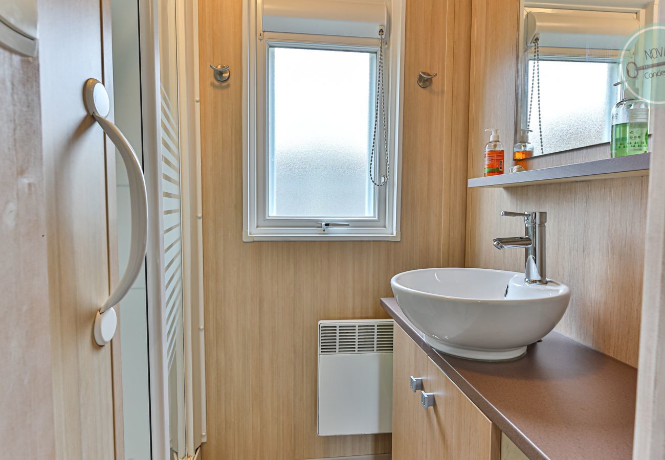 Chalet in Saint-Hilaire-de-Riez - Village de la mer 68
