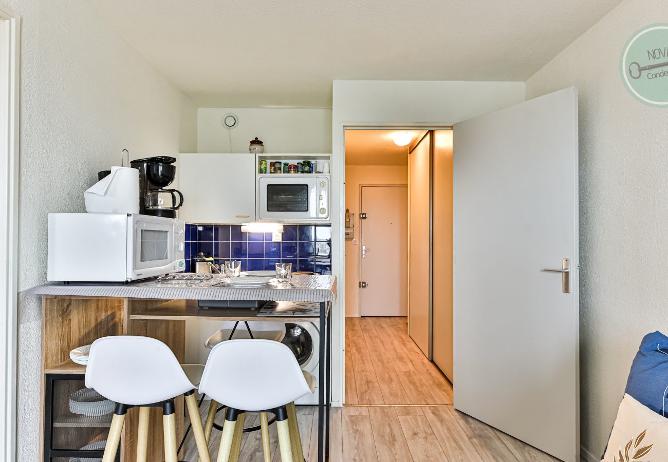 Apartment in Saint-Hilaire-de-Riez - Appartement 143 Résidence Bora Bora