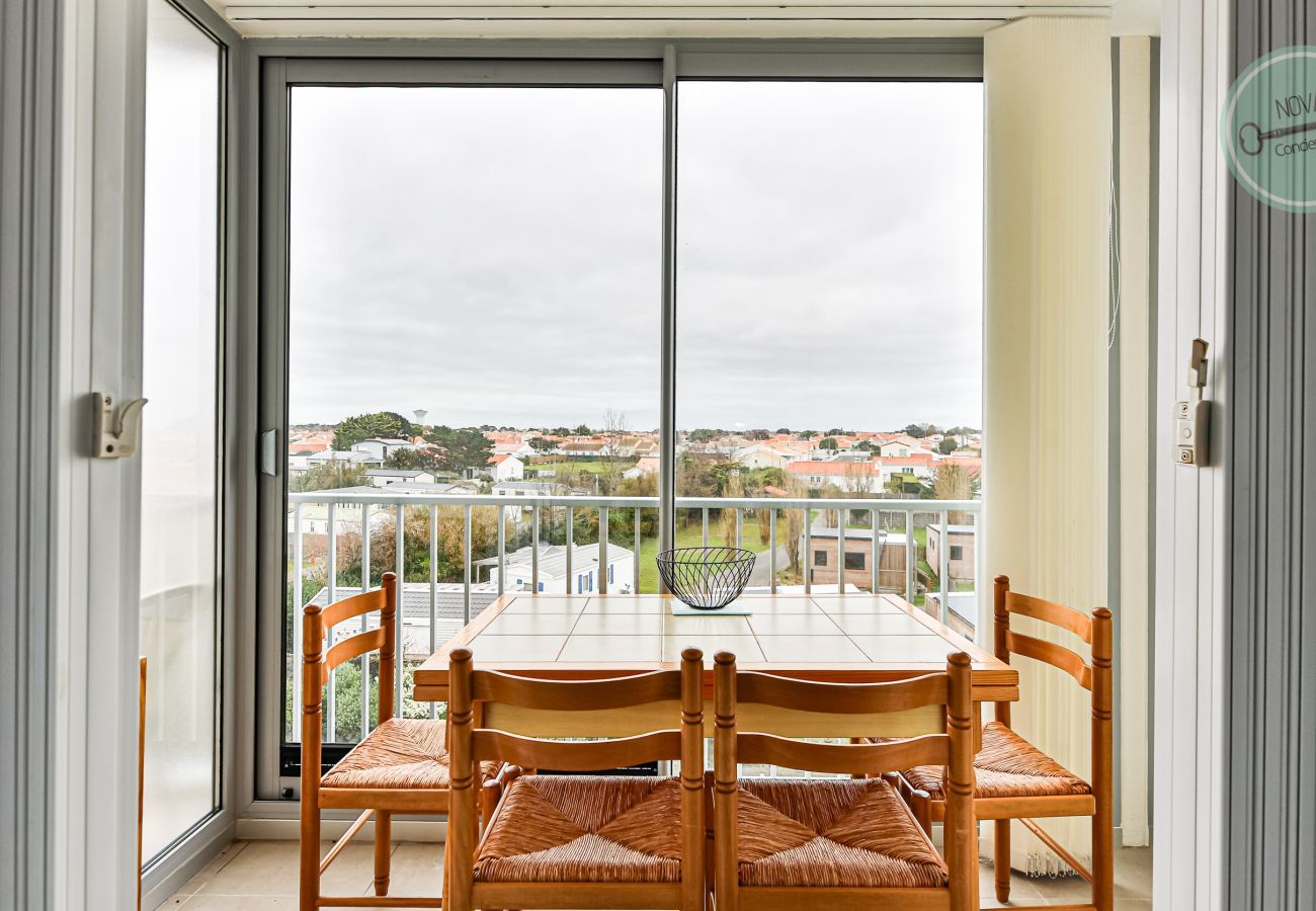 Apartment in Saint-Hilaire-de-Riez - Appartement 143 Résidence Bora Bora