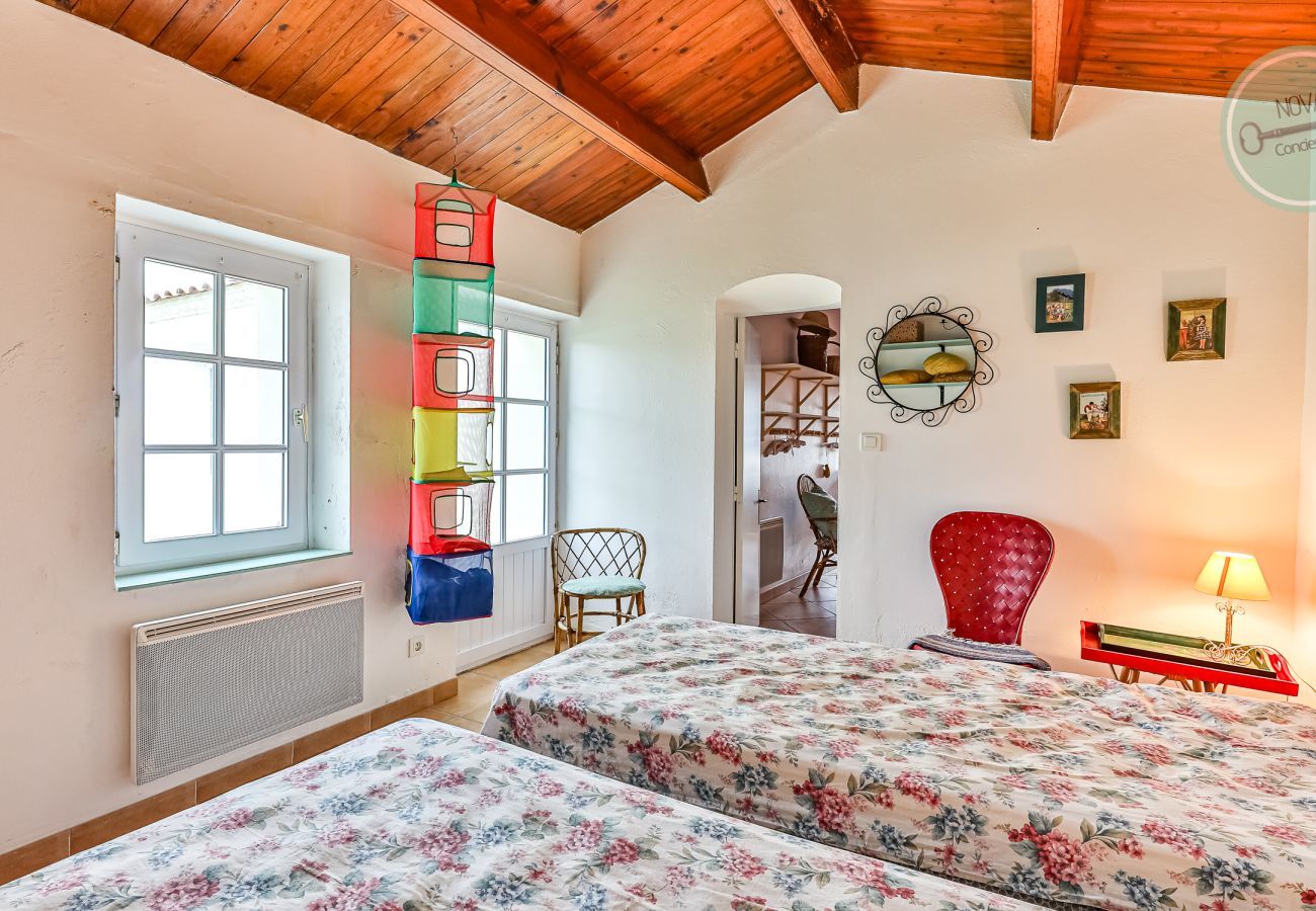 Maison à La Barre-de-Monts - Maison vendéenne